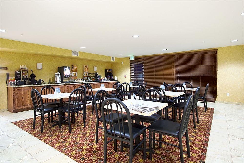 Sleep Inn & Suites Idaho Falls Gateway To Yellowstone Exterior foto